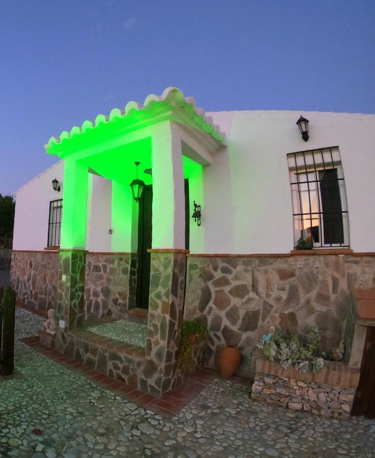 Casa La Araucaria Villa Frigiliana Exterior photo